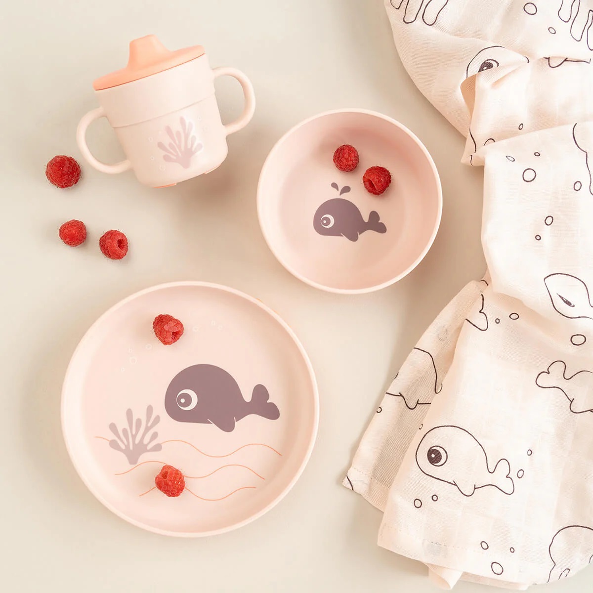 JPEG 2 Foodie-dinner-set-Wally-Powder-6-LS